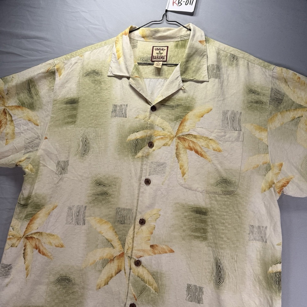 Tommy Bahama Shirt Mens XL Pure Silk Button Up Leaves Loop Collar Pocket